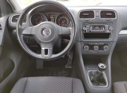 Volkswagen - Golf
