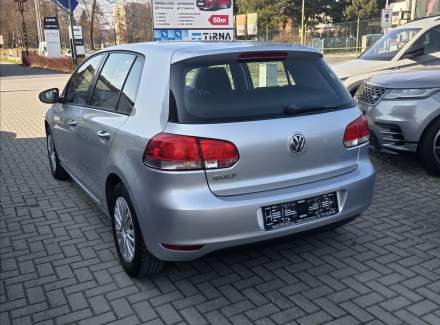 Volkswagen - Golf