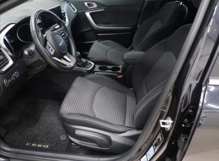 Kia - Cee'd