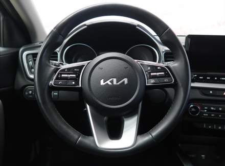 Kia - Cee'd