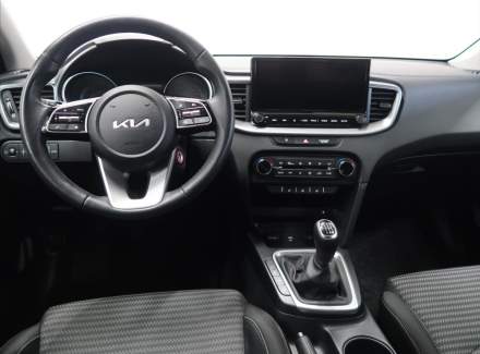 Kia - Cee'd