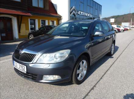 Škoda - Octavia