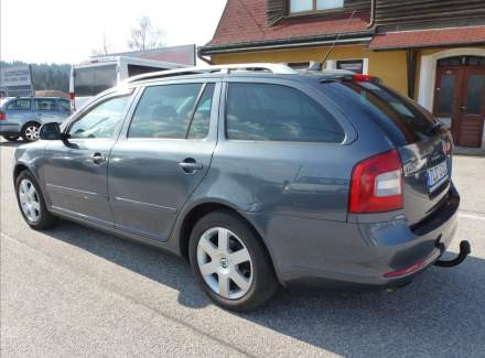 Škoda - Octavia