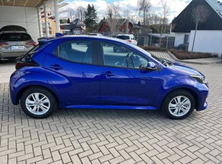 Toyota - Yaris