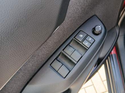 Toyota - Yaris Cross