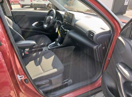 Toyota - Yaris Cross