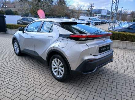 Toyota - C-HR