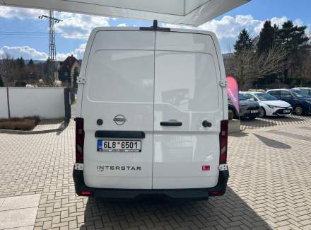 Nissan - Interstar