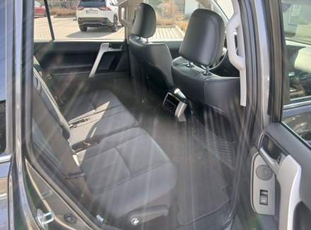 Toyota - Land Cruiser