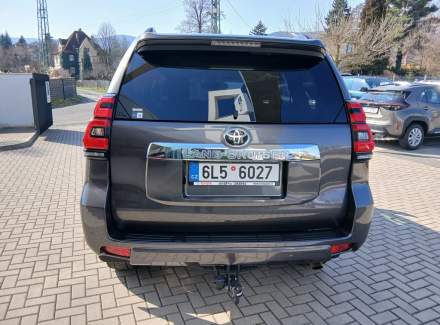 Toyota - Land Cruiser