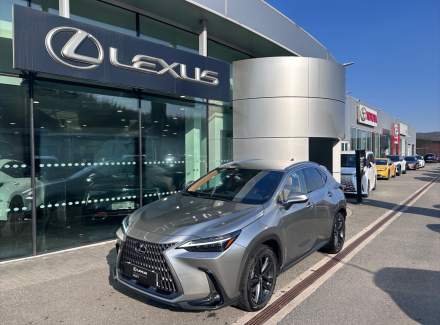 Lexus - NX