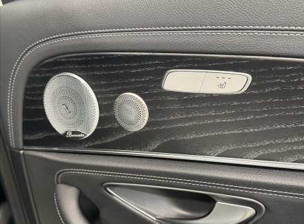 Mercedes-Benz - E-class