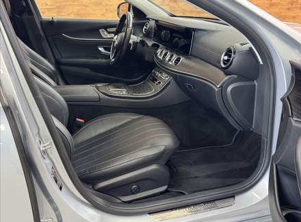 Mercedes-Benz - E-class