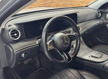 Mercedes-Benz - E-class