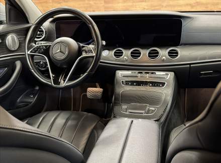 Mercedes-Benz - E-class