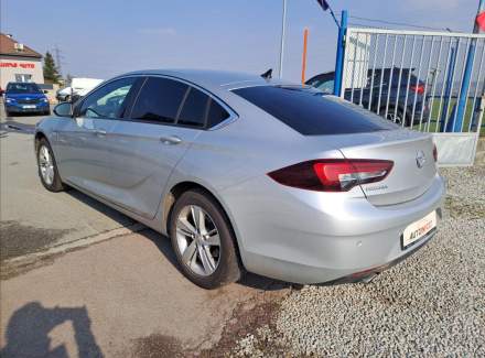 Opel - Insignia
