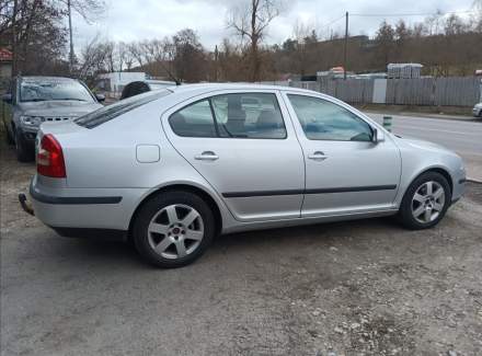 Škoda - Octavia