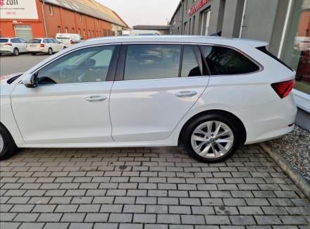 Škoda - Octavia