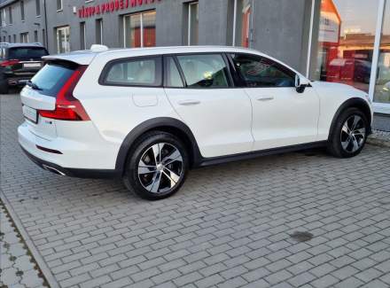 Volvo - V60