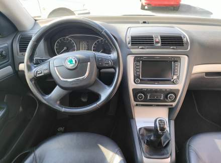 Škoda - Octavia