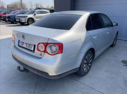 Volkswagen - Jetta