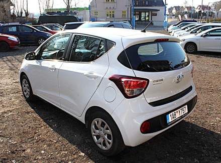 Hyundai - i10