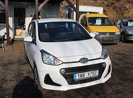 Hyundai - i10