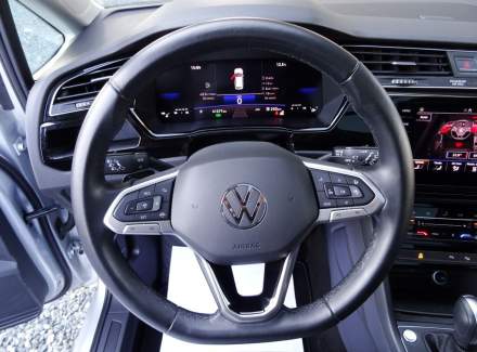 Volkswagen - Touran