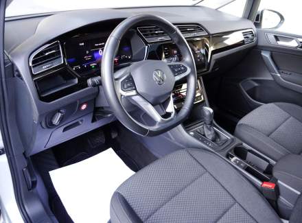 Volkswagen - Touran