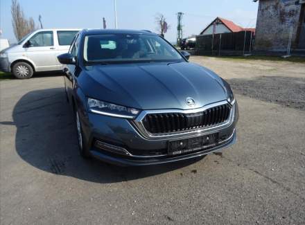 Škoda - Octavia