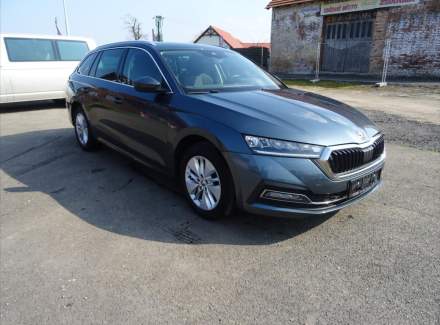 Škoda - Octavia