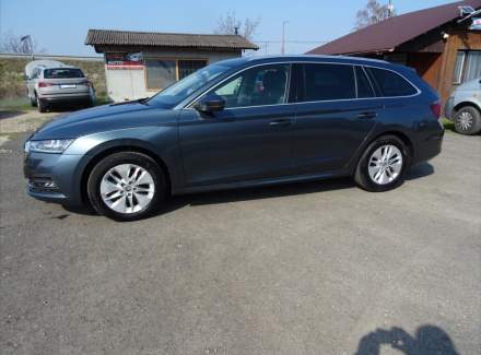 Škoda - Octavia