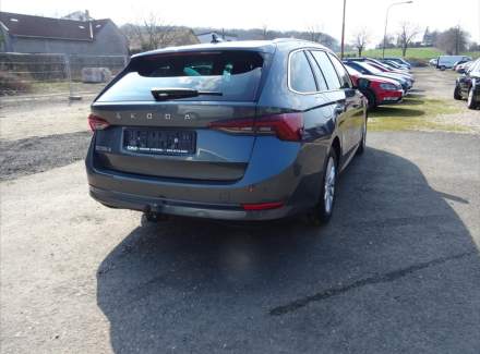 Škoda - Octavia