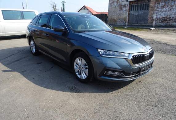 Škoda - Octavia