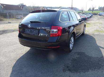 Škoda - Octavia