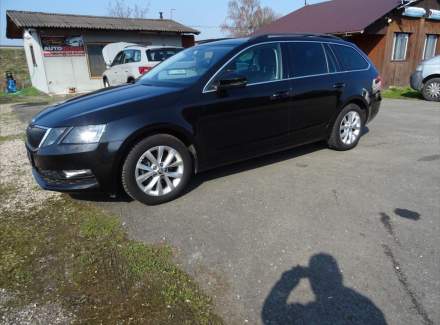 Škoda - Octavia