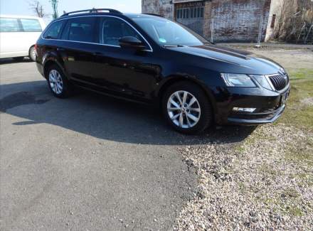 Škoda - Octavia
