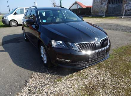 Škoda - Octavia