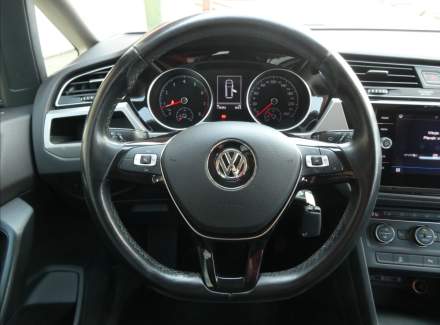 Volkswagen - Touran