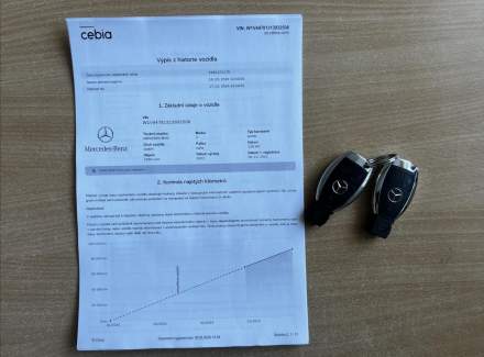 Mercedes-Benz - V-class