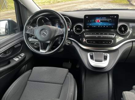 Mercedes-Benz - V-class