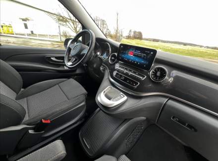 Mercedes-Benz - V-class