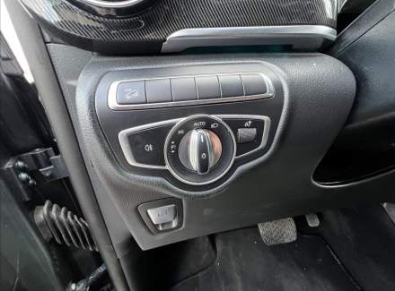 Mercedes-Benz - V-class