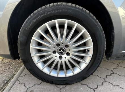 Mercedes-Benz - V-class