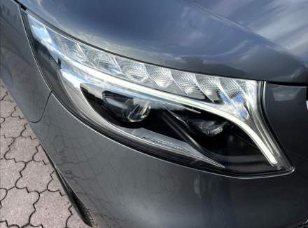 Mercedes-Benz - V-class