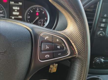 Mercedes-Benz - Vito