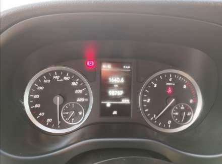 Mercedes-Benz - Vito