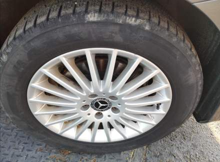 Mercedes-Benz - Vito