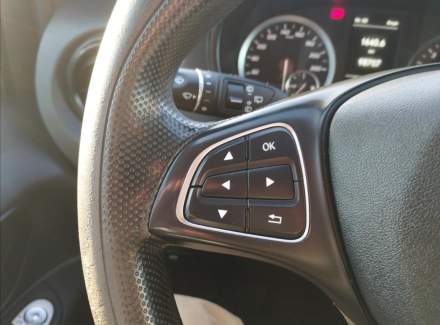 Mercedes-Benz - Vito