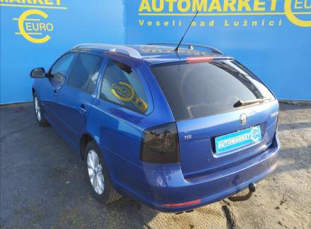 Škoda - Octavia